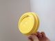 80mm 직경 노란색 플라스틱 일회용 종이 컵에 대한 컵 뚜껑을 마시는 협력 업체